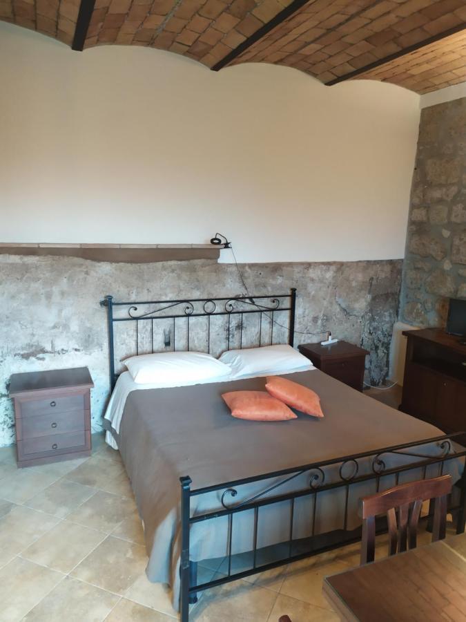 Mozzafiato Pitigliano Apartment Bagian luar foto